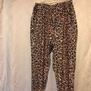 Agnes & Dora leopard pant